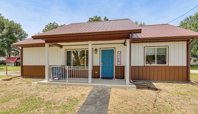 Hamilton Charm Place, 4 Bdrm, 2 Bath, Step-Free
