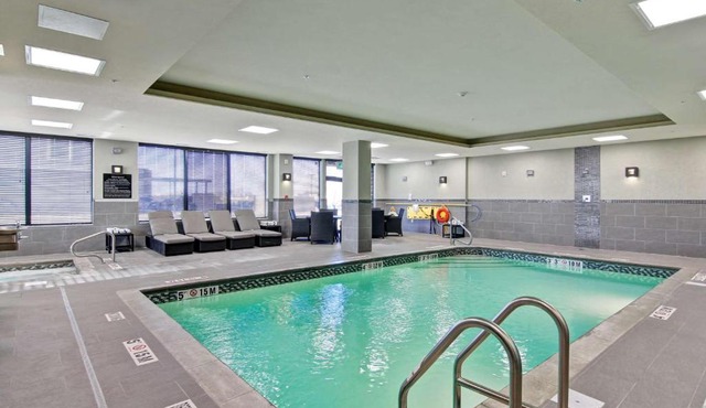 Hampton Inn & Suites by Hilton Saskatoon Airport