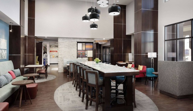 Hampton Inn & Suites El Paso/East