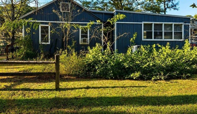 Hearts Cottage Waterfront Caddo Big Cypress River