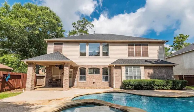Heated Pool Getaway!