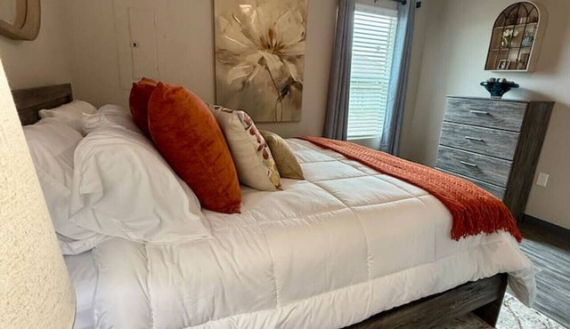 High Plains Haven beautiful 2 bed/2bath fully furnished unit