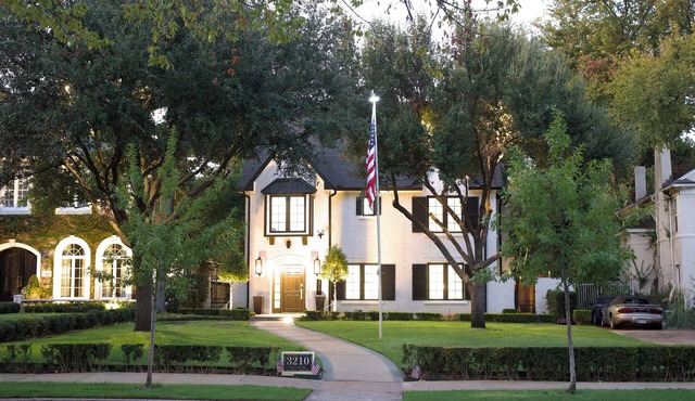Highland Park Mansion on Beverly Drive, FIFA Fans - 20 Minutes From Stadium!