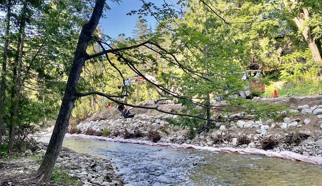 Hockley Valley River edge Condo #4 - Minutes To Hockley Ski Resort & Winery