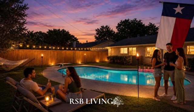 Holiday 4BR 2BA Home with Pool, Hot Tub, Fire Pit