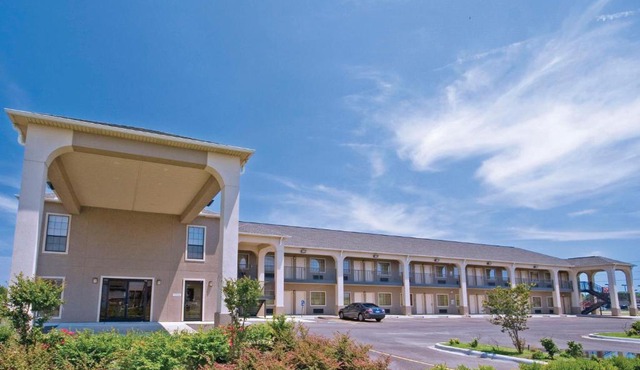 Homegate Inn & Suites West Memphis