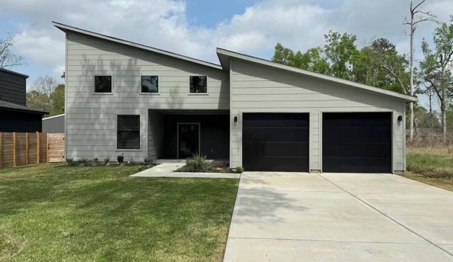 House in Conroe