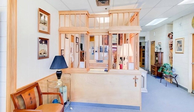 Indulge in Home-Like Comfort! Pet-Friendly, Near Cushing Aquatic Center