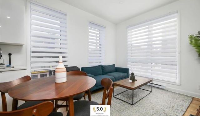 Inviting 2BR1B in Village Downtown