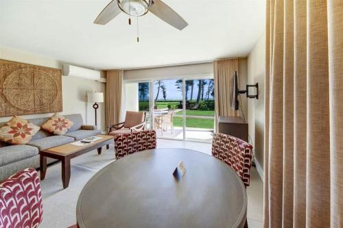 Inviting Ocean View Condo Pono Kai Resort G104