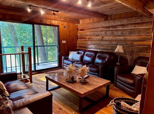 John Wayne Cedar Oasis