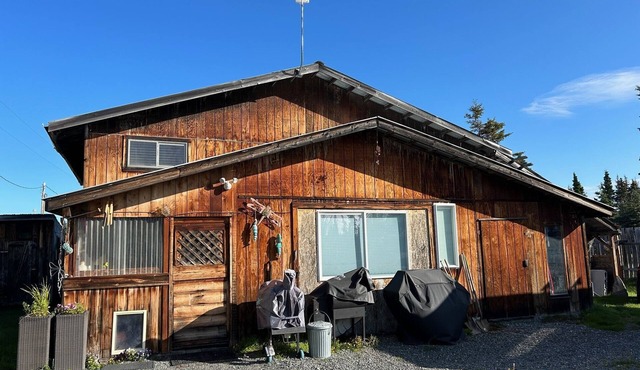 Kenai Beachfront Cabin 5 - Rustic Alaskan Cabin