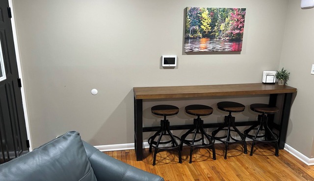 Keyless Entry, 3 BR 2 BA, 5 total Beds, Family Friendly