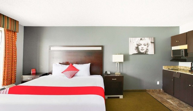 King Bed | Non Smoking