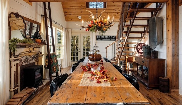 Kings River Estate | House, Cabin and Airstream