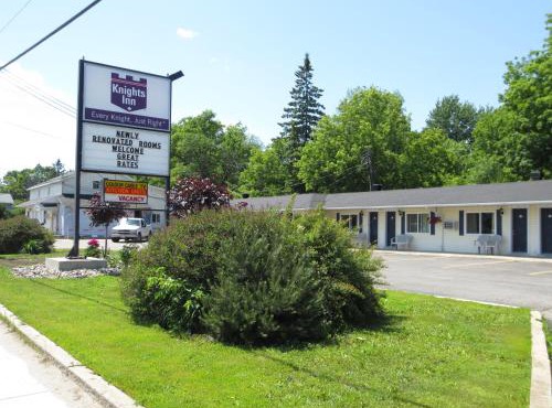 Knights Inn Arnprior