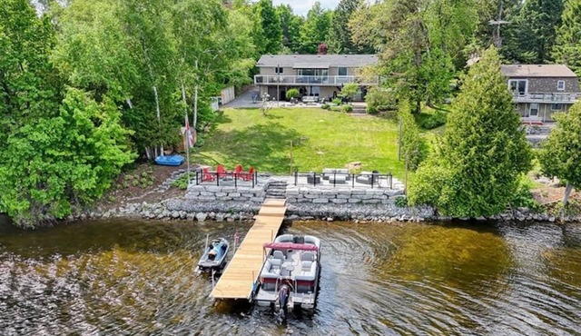 Lakefront Beaver Lake Retreat with Hot Tub, Private Dock, Firepit & Water Toys