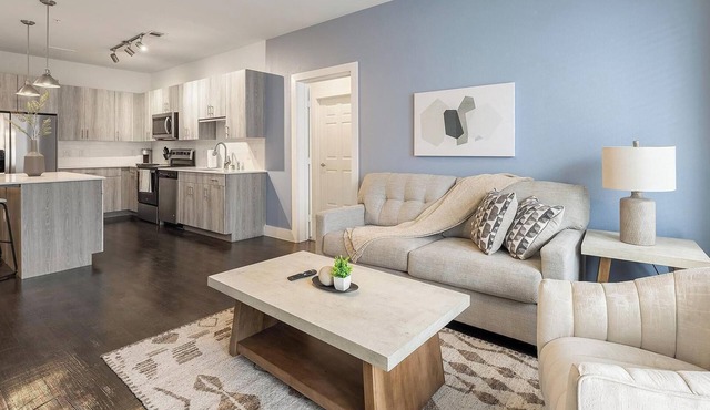 Landing | Incredible 2BD in Bricktown