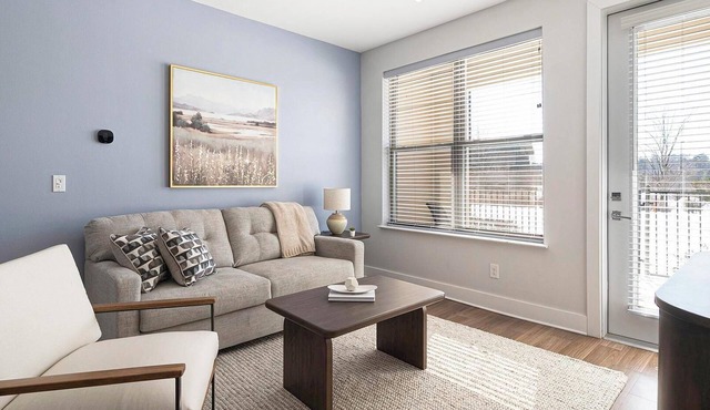 Landing | Stylish 2BD, Gym, Yoga Studio