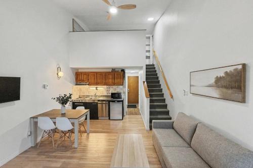 Loft Le Mercier by Gestion ELITE