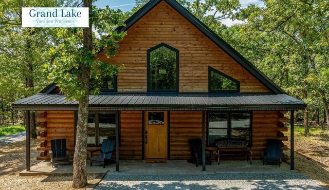 Log Cabin on Disney - Boat ramp & dock nearby