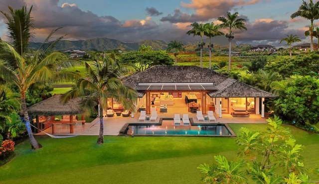 Luxury Home w/heated pool: Mehana Makai