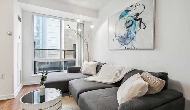 Luxury Unit 2bed2bath | 5guests| Yorkville