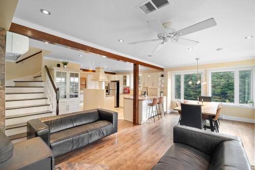 Magnificent Riverside Bright Chalet with Spa