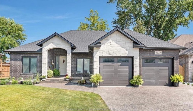 Matchette Manor - Luxury Hideaway Flat - Lasalle