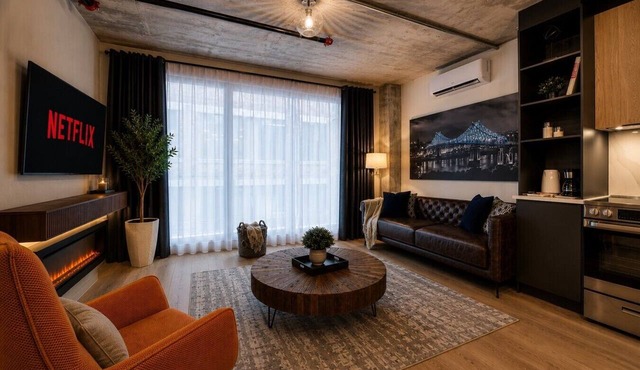 Modern 2BR Suite Old Montreal B3