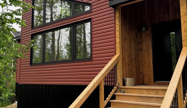 Modern Albert Beach Cabin - with Sauna