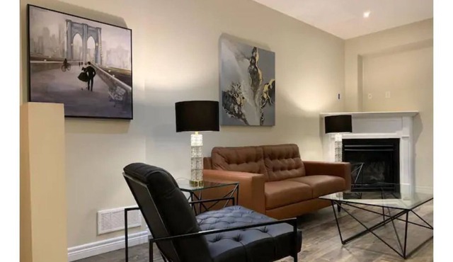Modern Dressed Full 3 Bedroom Townhouse