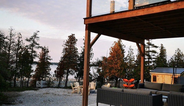 MODERN Waterfront |Tobermory | Sunset View + Kayaks