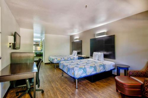 Motel 6-Arlington, TX