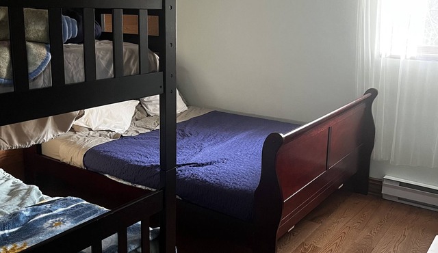 Nature bound Sleeps 8 Cottage - perfect for a quiet reset in nature