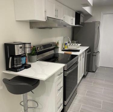 New Cosy bright and Spacious Apartment