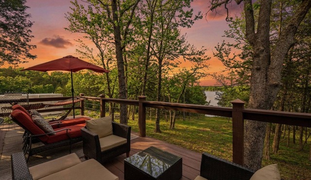 O'FishOwl Sister's Treehouse. Dog Friendly. EZ Water Access. 2 Marinas.