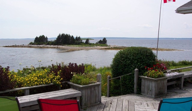 OCEANFRONT Luxury -Location- VIEWS- Private Island - YEAR ROUND