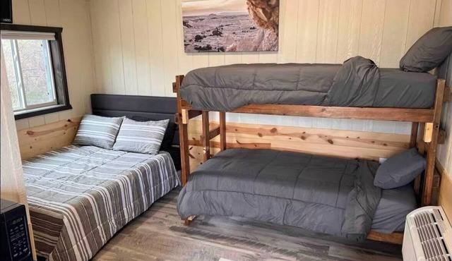 O’Neill Venture’s Bunk Cabin with WIFI