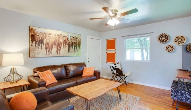 OSU 2 bed 6 blocks to stadium