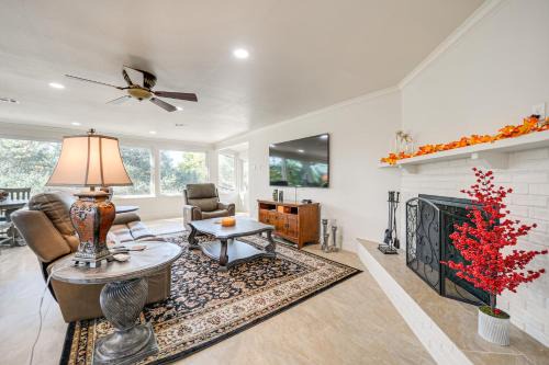 Panoramic Lake Views! Elegant Marble Falls Home