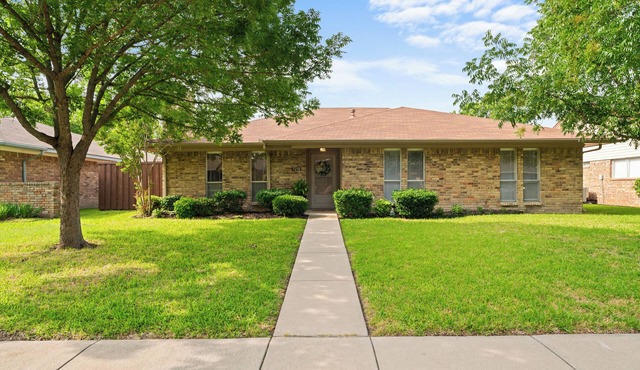 Pet-friendly 3-bedroom + Office and Pool