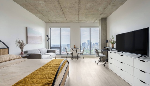 Premier Escape in Downtown Montreal