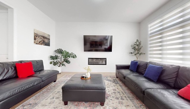 Private 5-Bedroom Caledon Home Comfort, Style, and Nature!