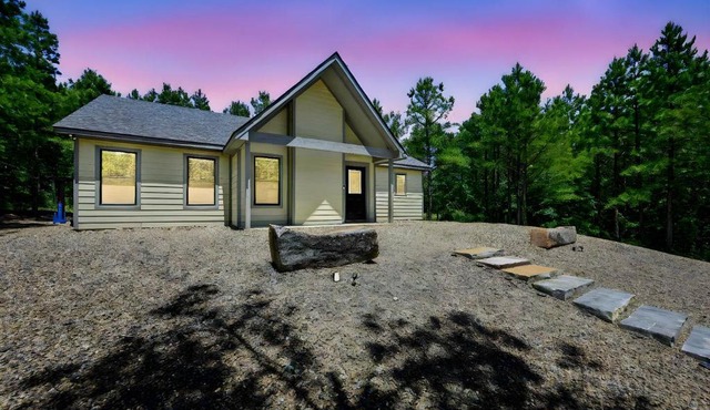 Private Escape| Hot tub| Fire Pit| Trail Access