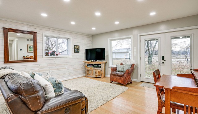 Quiet Shepherd Home: Near CMU Campus!