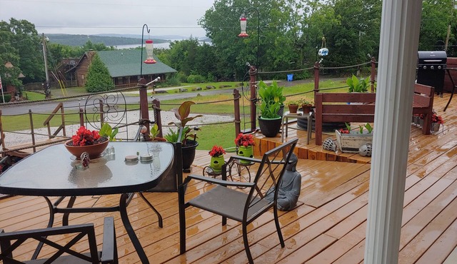Relax and enjoy this beautiful 3 Bed, 2 Bath home on Oklahoma’s Lake Tenkiller.