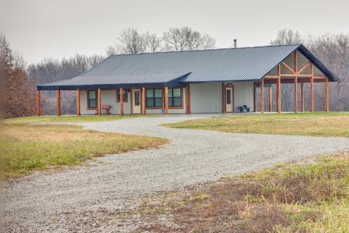 Rural Drexel Cabin on 30 Acres: Unplug + Unwind!