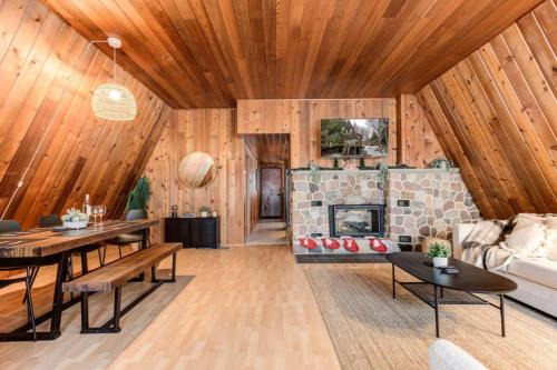 Rustic A-Frame with Hot Tub, Fire pit, and BBQ.