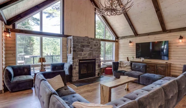 Rustic cottage with a modern touch on river-lake, 6 bedrooms